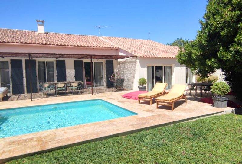 Location villa Alpilles Crau Camargue